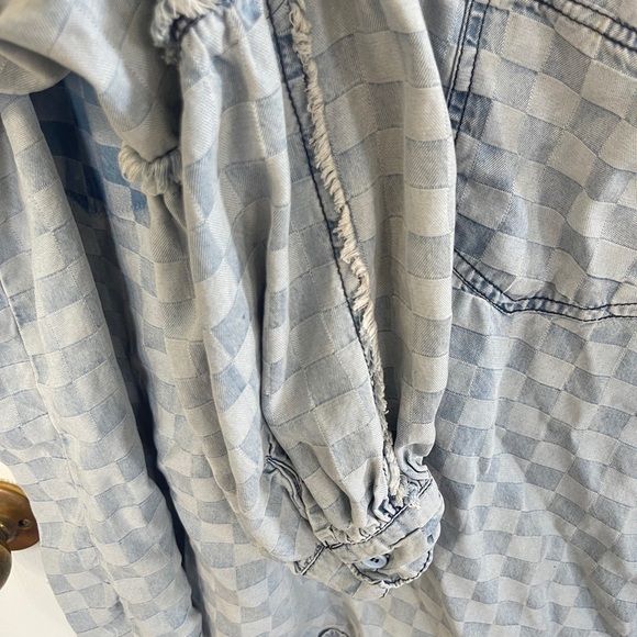 Mazik Large Women’s Checkered  Boho Casual Frayed Trim Denim Shirt - Picture 6 of 6